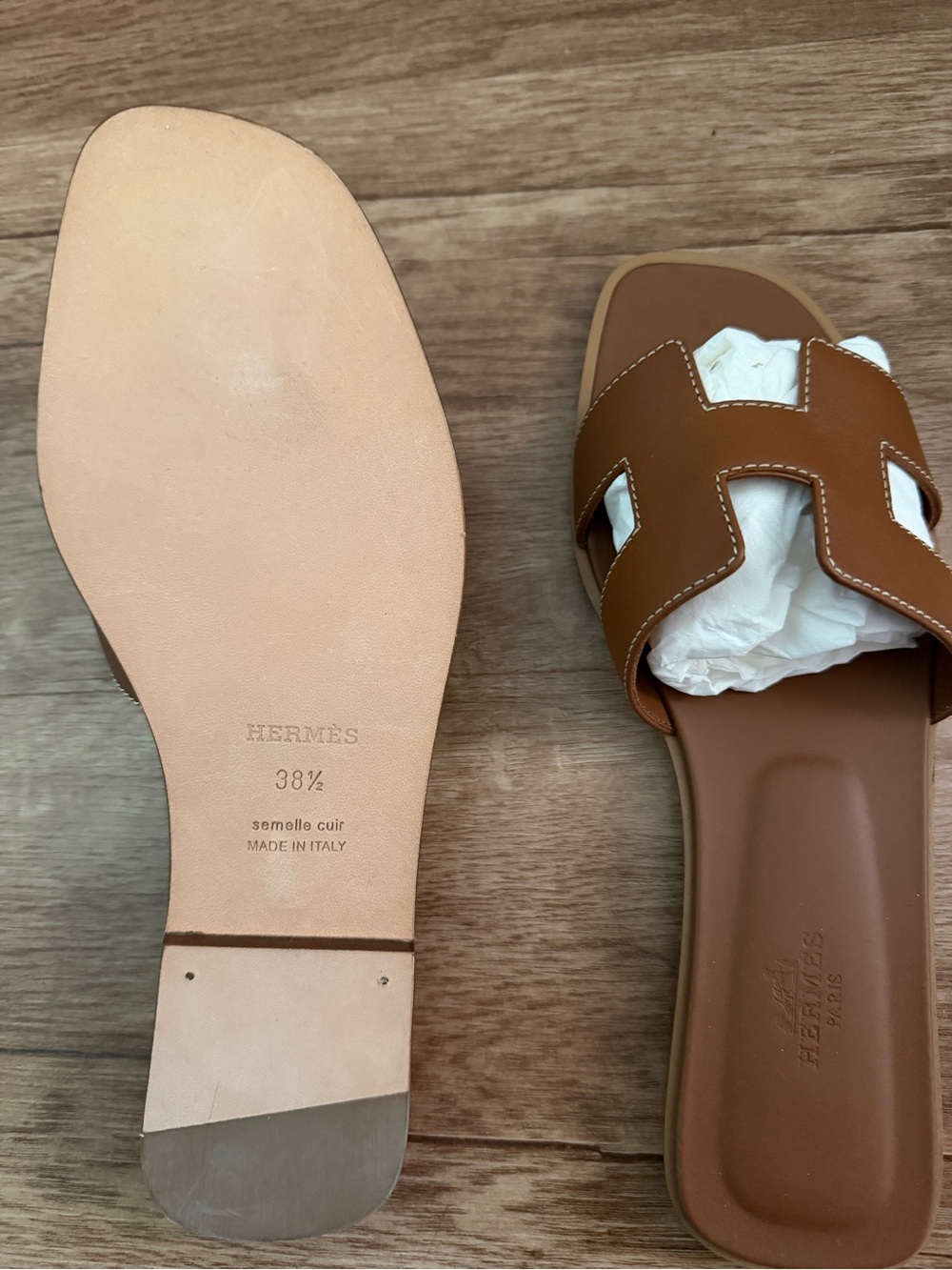 BNIB Hermes Oran Sandals - Picture 3 of 3